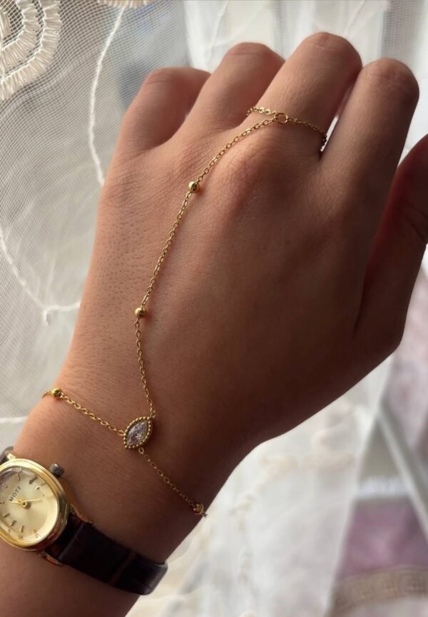 Chaine de main perla