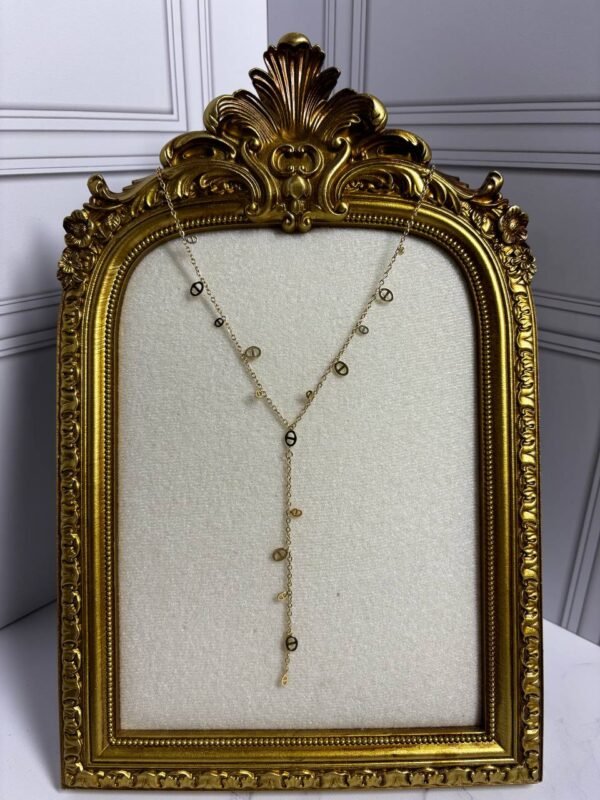 Collier Y