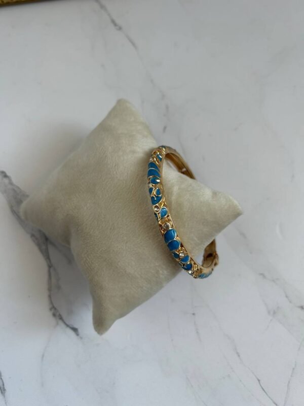 Bracelet International